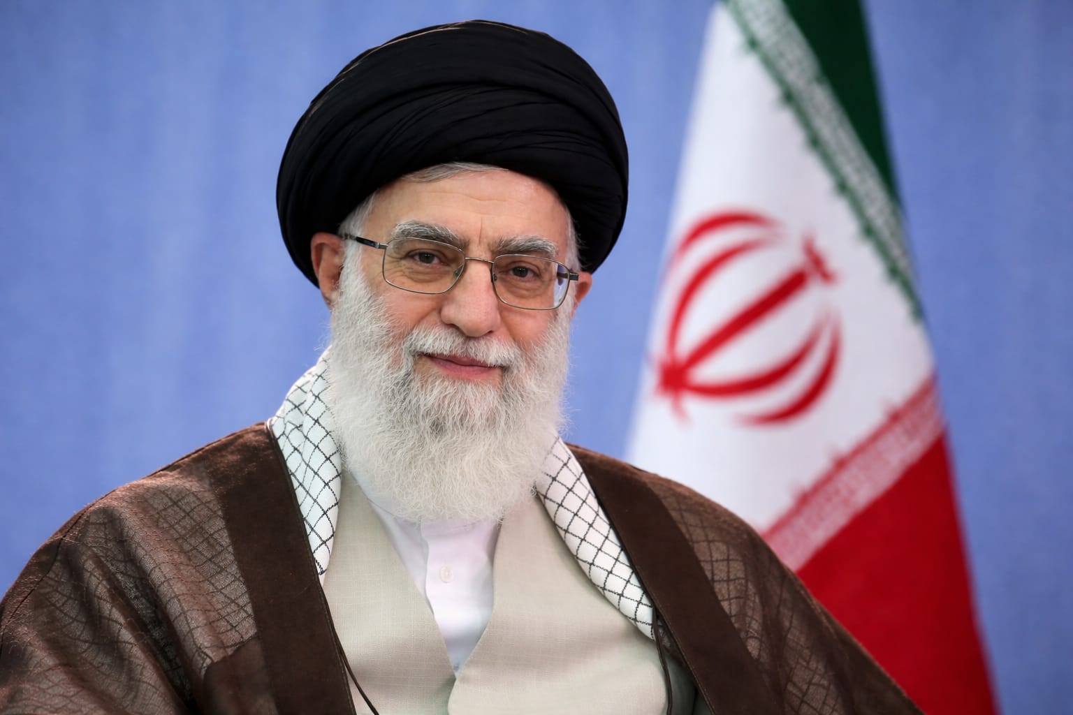Iran’s “New Venezuela” Crisis: Ayatollah Ali Khamenei Killed in US-Israel Strike