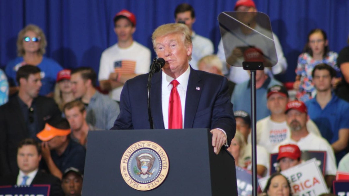 TRUMP SPARKS CONTROVERSY AFTER SHARING OFFENSIVE REMARK ON INDIA AND CHINA